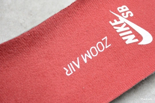 Russet BQ6817-202 SB Dark Pro Nike Dunk Low Cedar 0715